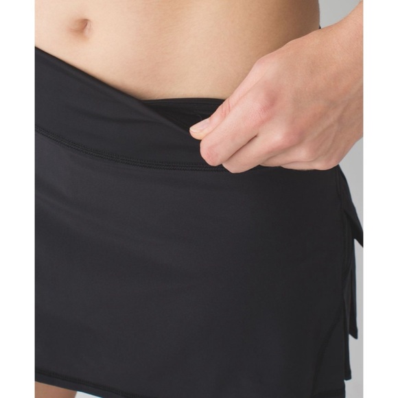Lululemon Run: Pace Setter Skirt Black 6 - Picture 6 of 12
